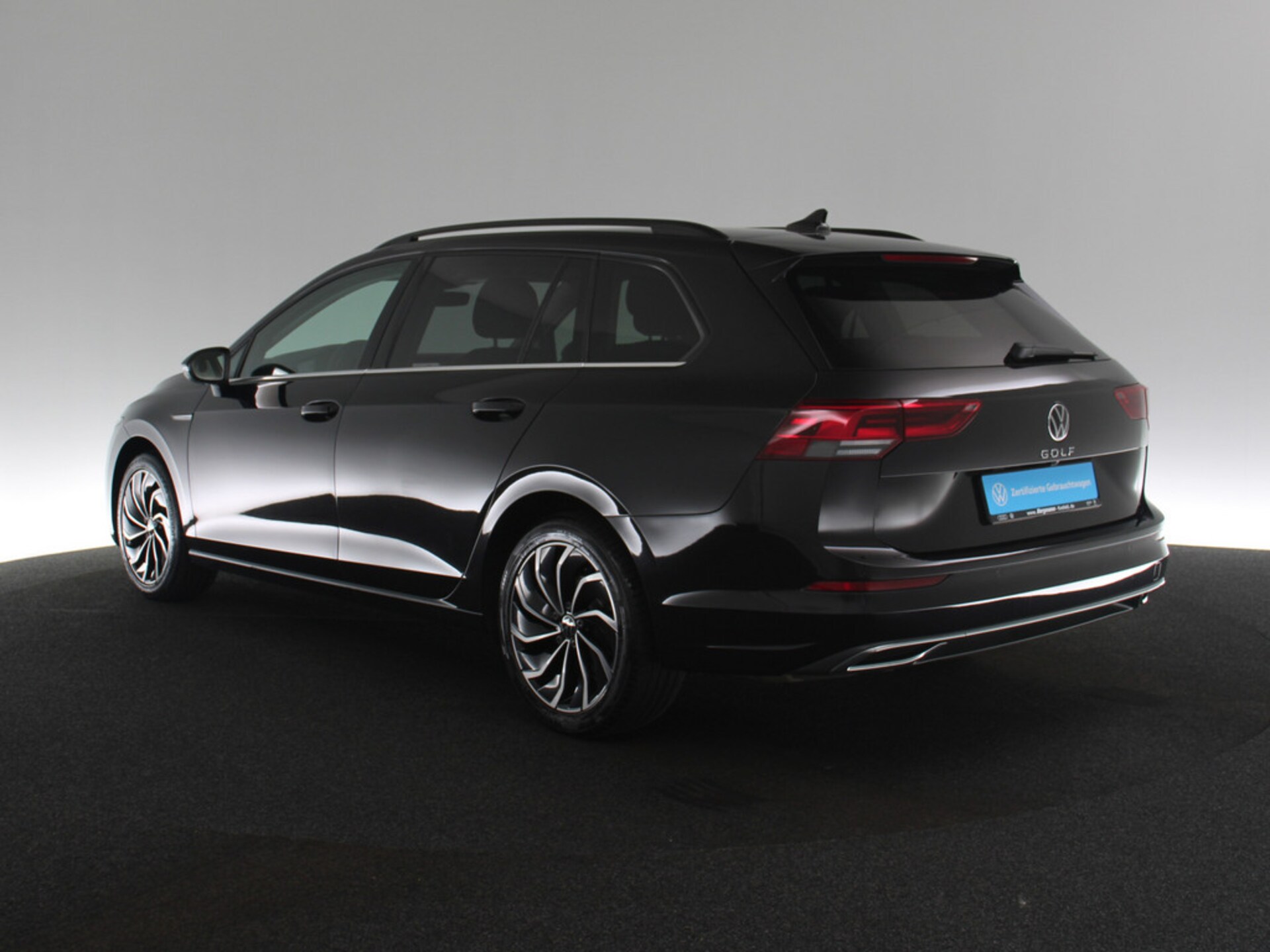Volkswagen Golf Variant Style