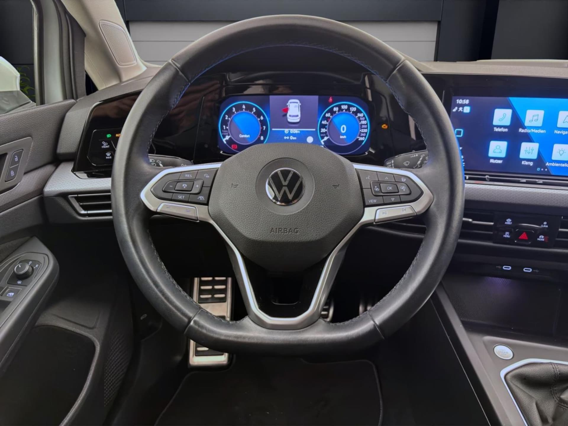 Volkswagen Golf Active