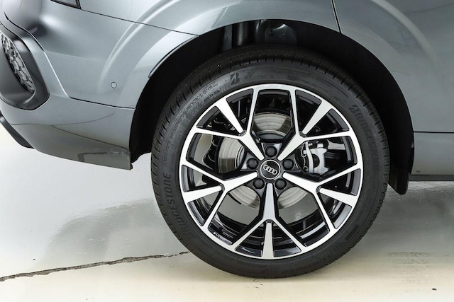 2026 Audi Q3 Base - Photo 25
