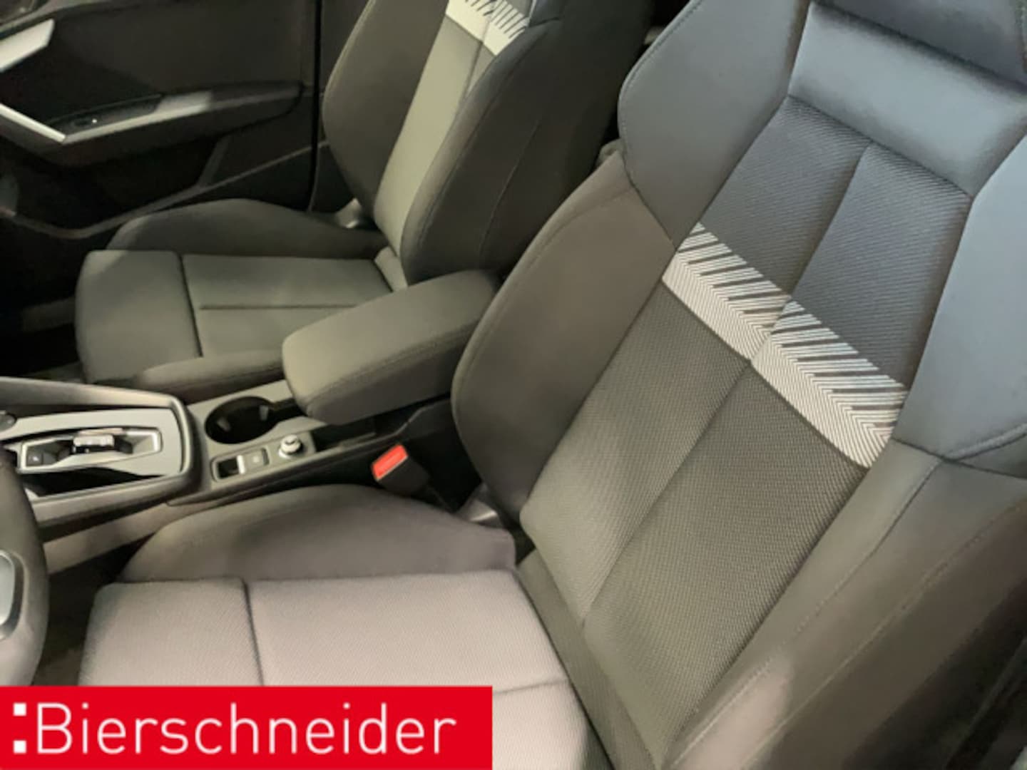 Bild über Audi A3 Sportback TFSI e advanced 40 TFSI e S tronic - für weitere Informationen kontaktieren Sie den Audi Partner