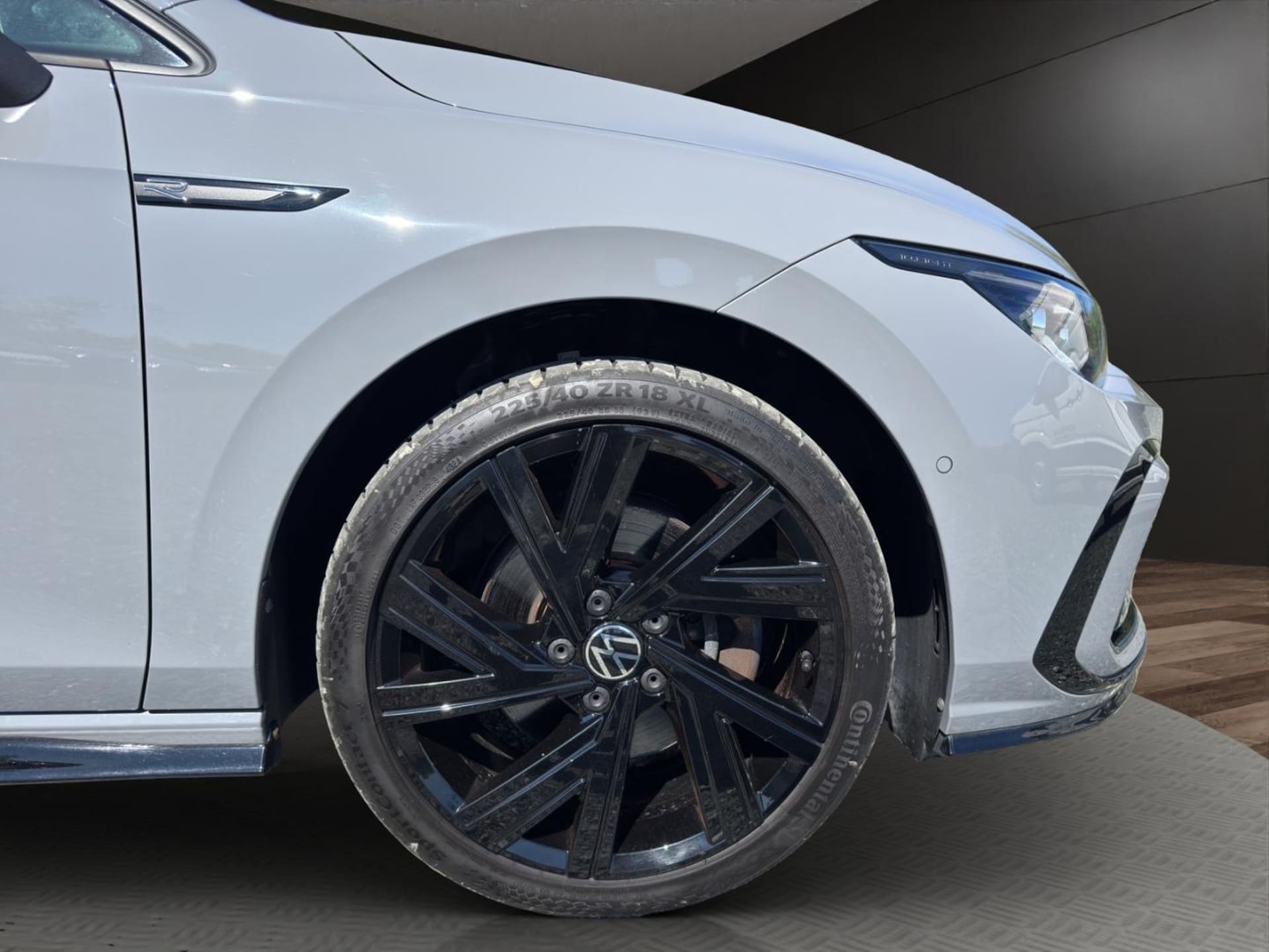 Volkswagen Golf Variant R-Line