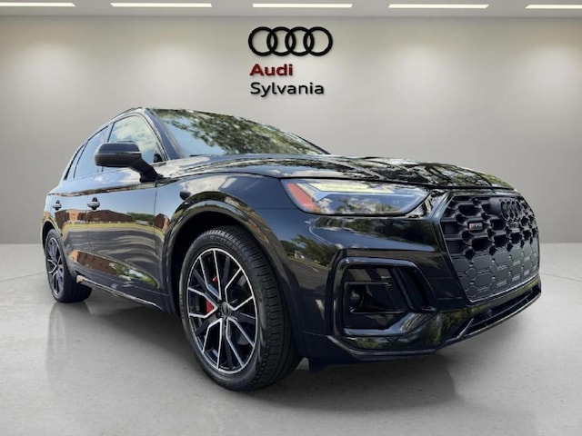 Photo of 2025 Audi SQ5 