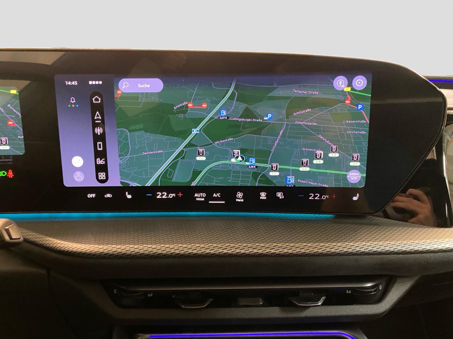 Bild über Audi Q5 Sportback e-hybrid edition one mit Akzenten mythosschwarz e-hybrid quattro 220 kW S tronic - für weitere Informationen kontaktieren Sie den Audi Partner