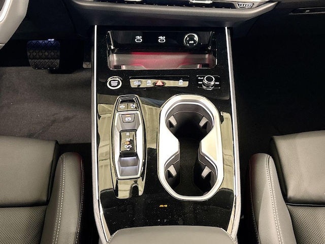 2026 Audi A6 Premium Plus - Photo 13