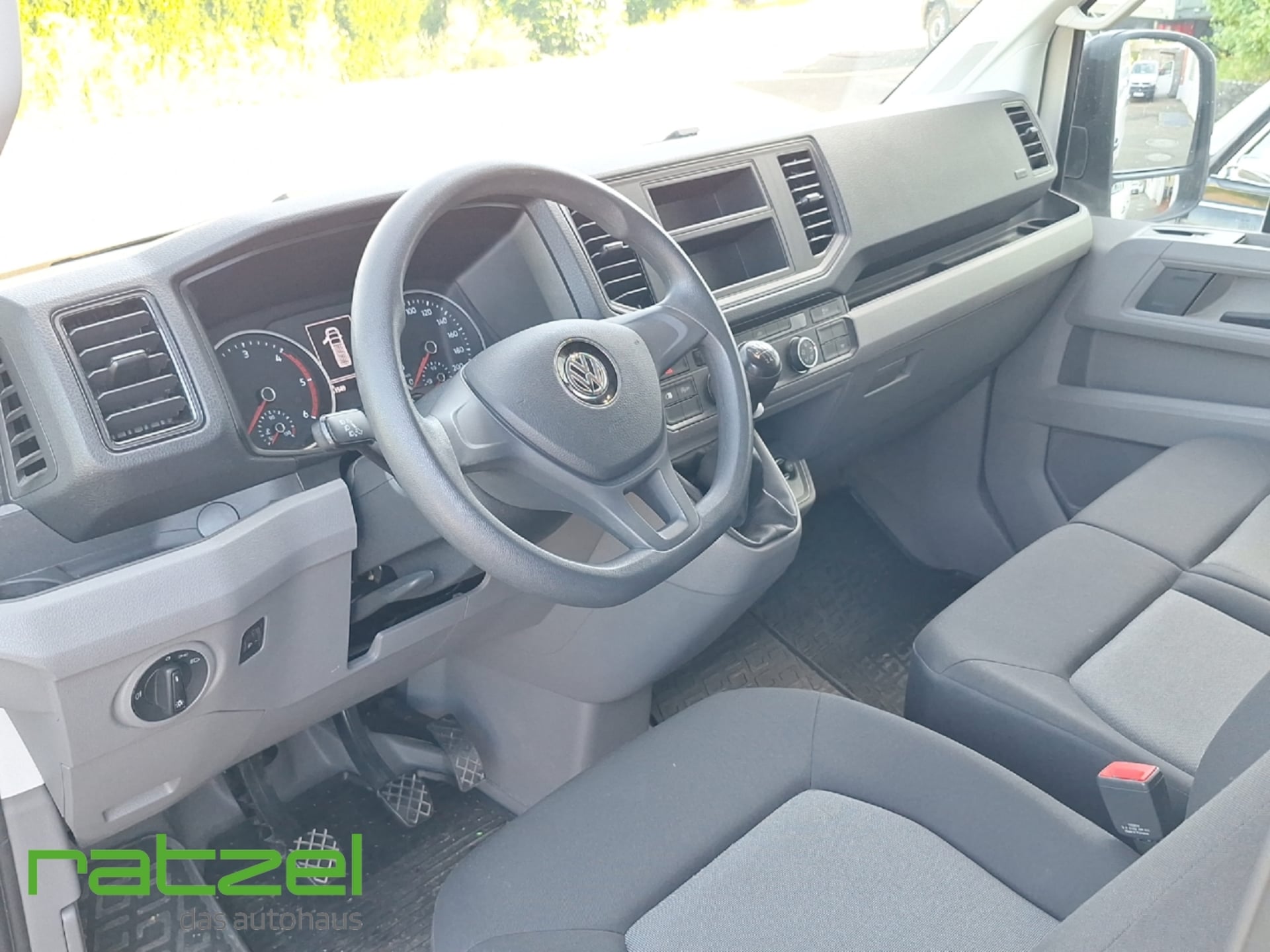 Volkswagen Crafter Kasten mittlerer Radstand