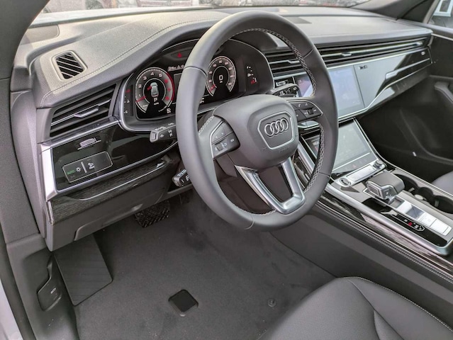2026 Audi Q8 Premium Plus - Photo 8