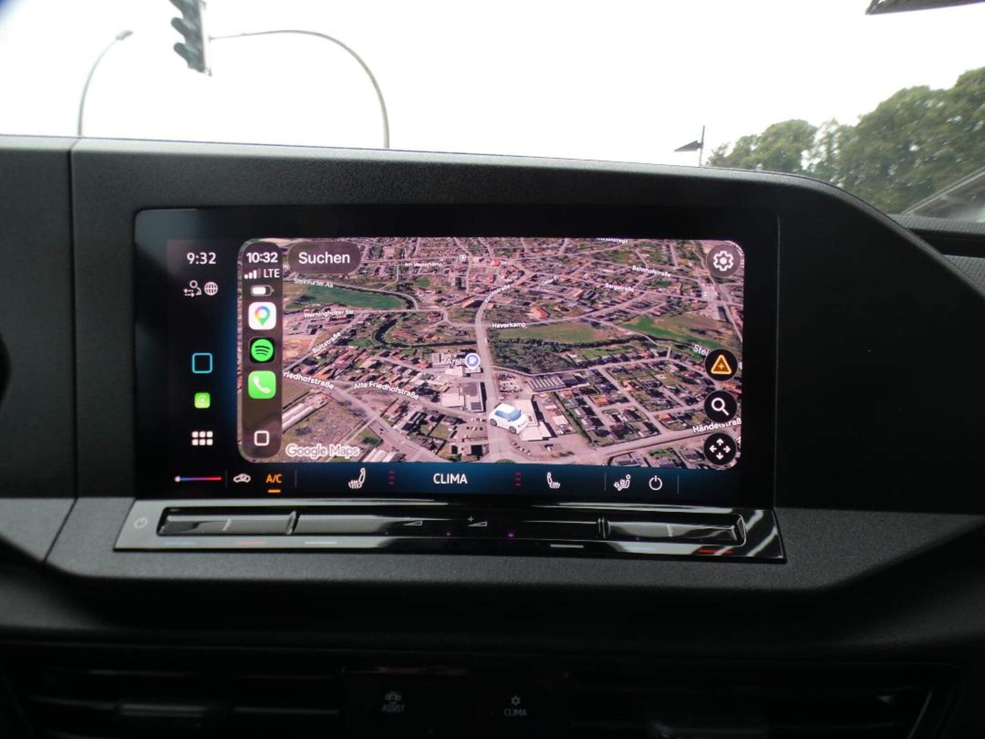 Volkswagen Caddy Maxi Basis-Modell