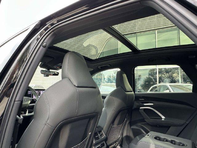 2026 Audi SQ5 Premium Plus - Photo 8