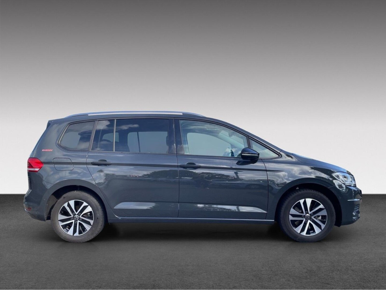 Volkswagen Touran – Bild 8