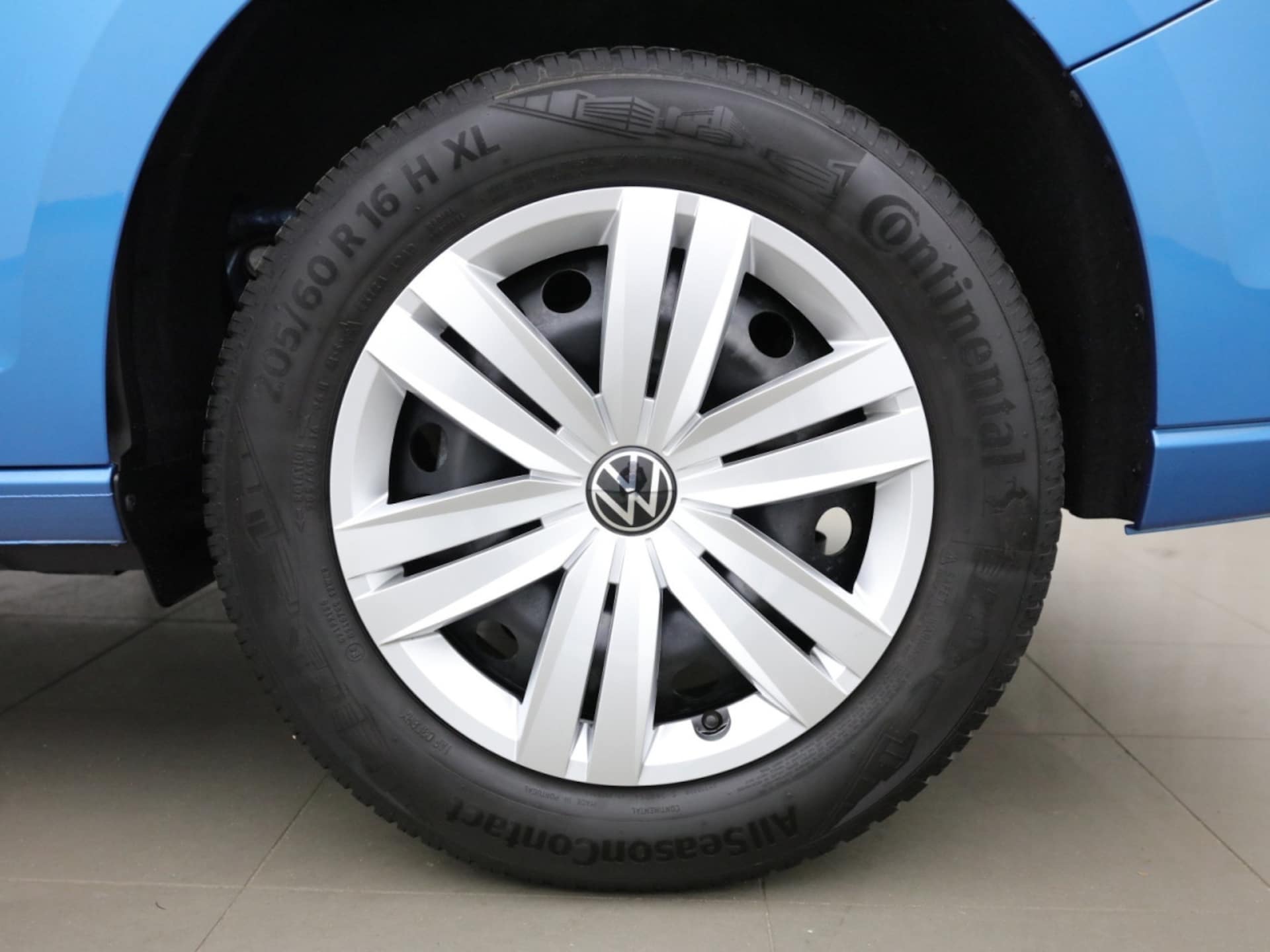 Volkswagen Caddy Basis-Modell
