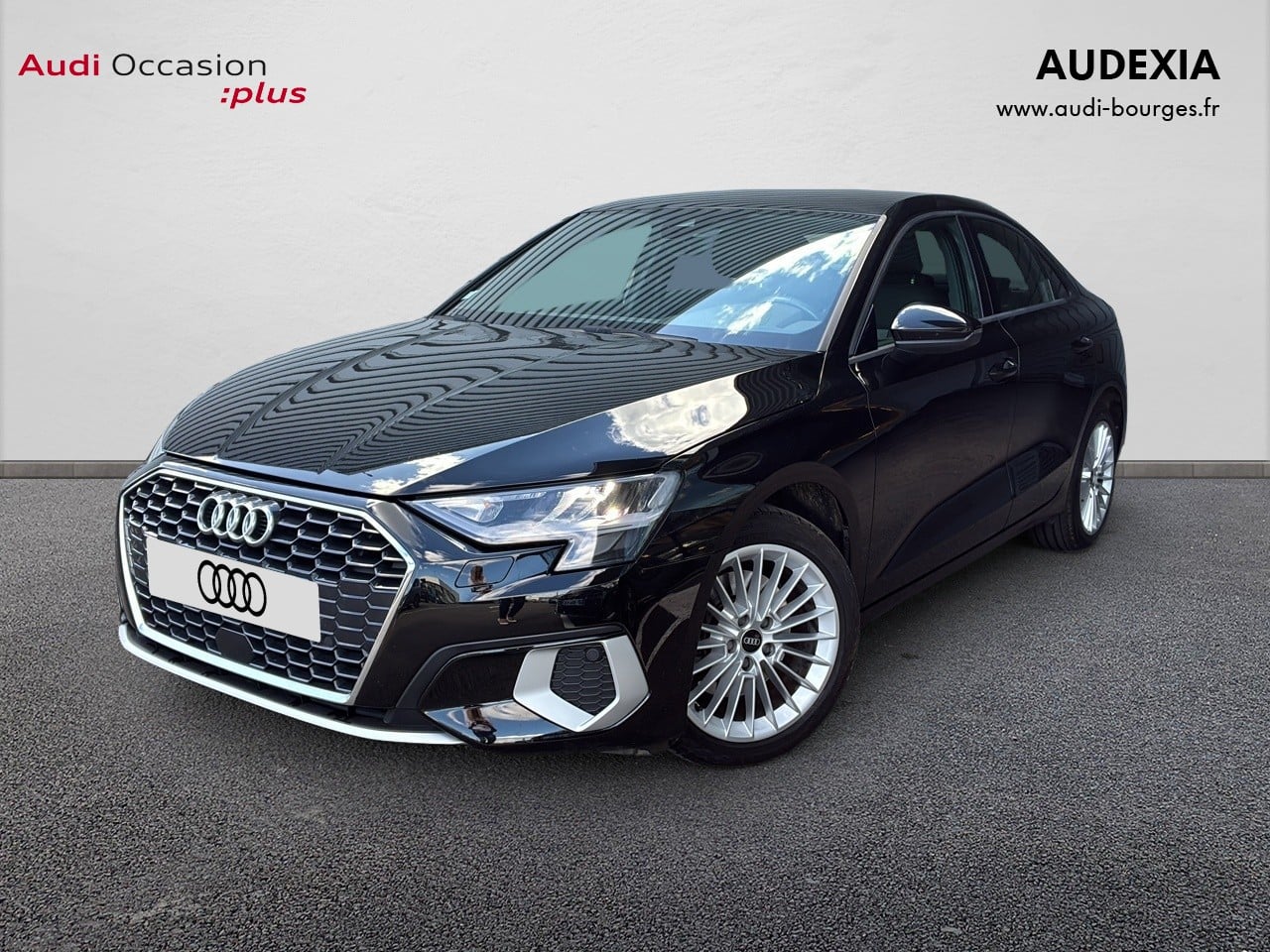 Image about Audi A3 Berline Design Luxe 30 TFSI 81 kW (110 ch) 6 vitesses
