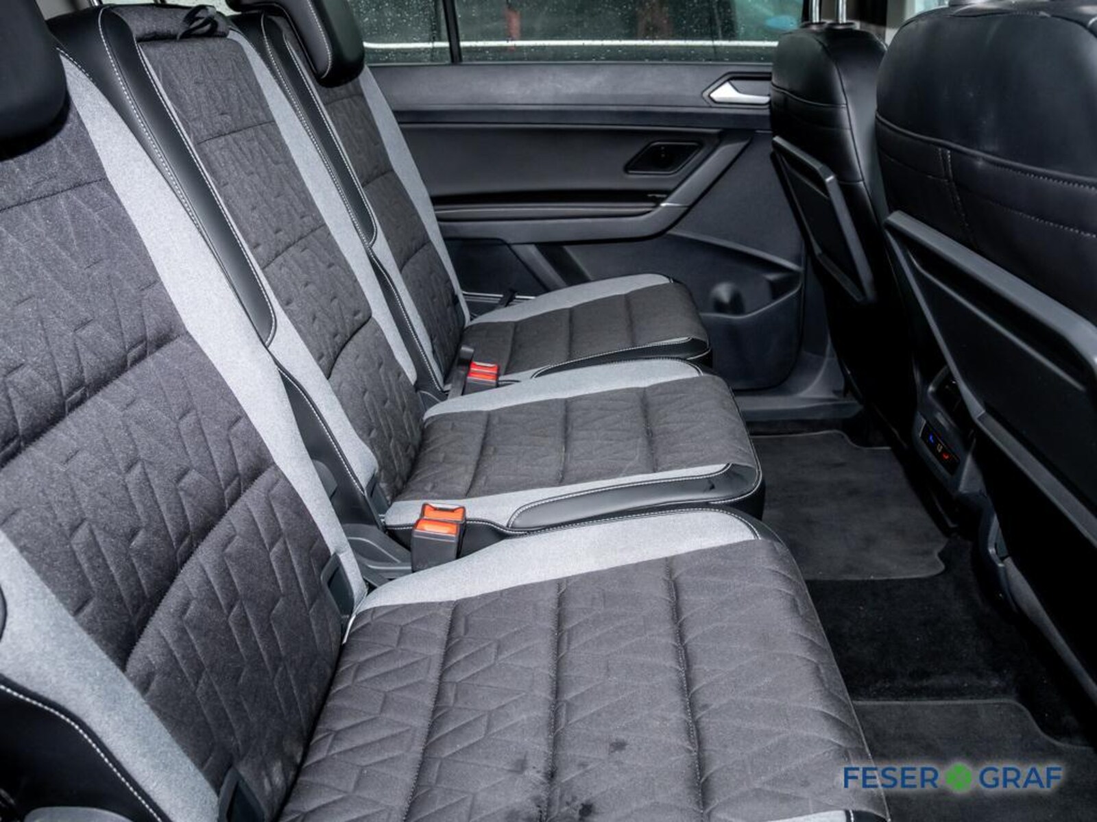 Volkswagen Touran – Bild 7