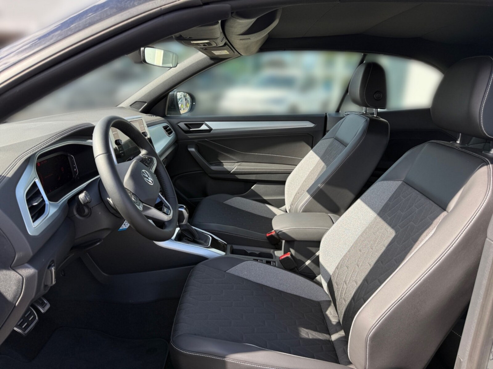 Volkswagen T-Roc Cabriolet – Bild 9