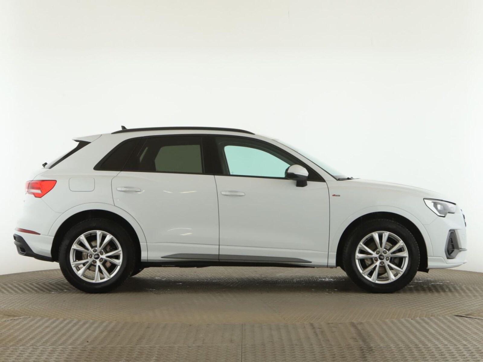 Audi Q3 – Bild 8