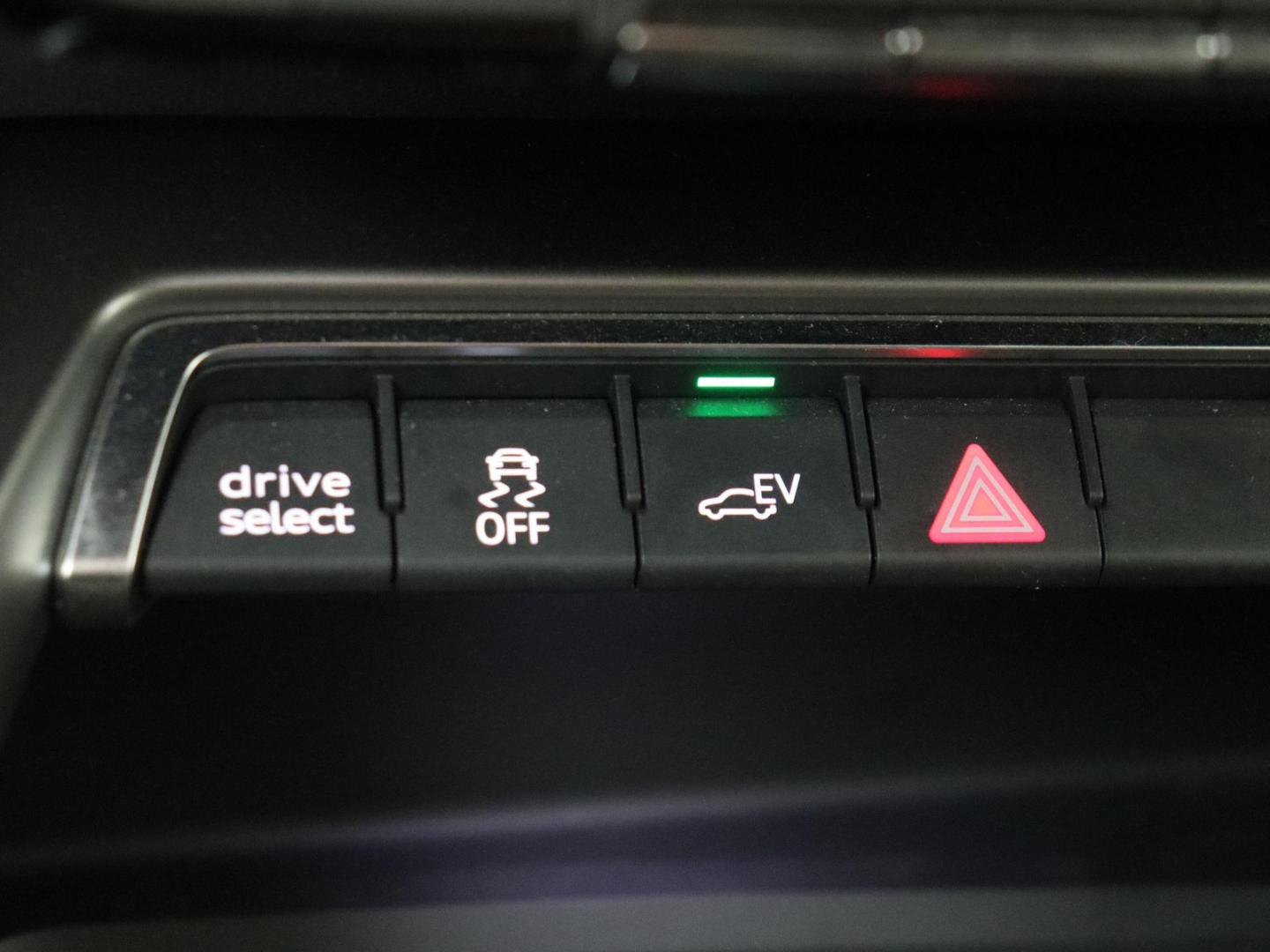 Image about Audi A3 Sportback TFSI e Business edition 40 TFSI e 150(204) kw(pk) S tronic