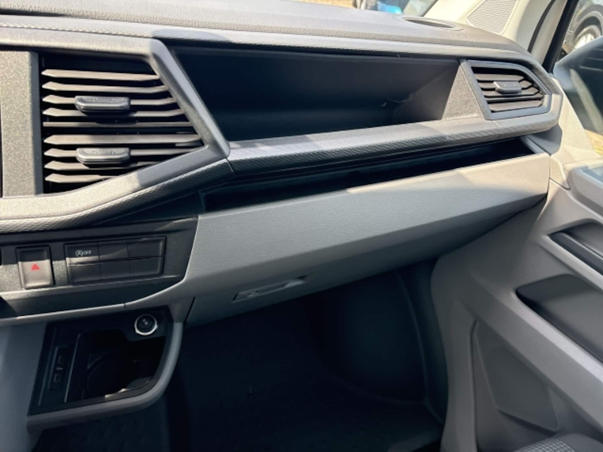 Volkswagen T6.1 Transporter Kasten kurzer Radstand