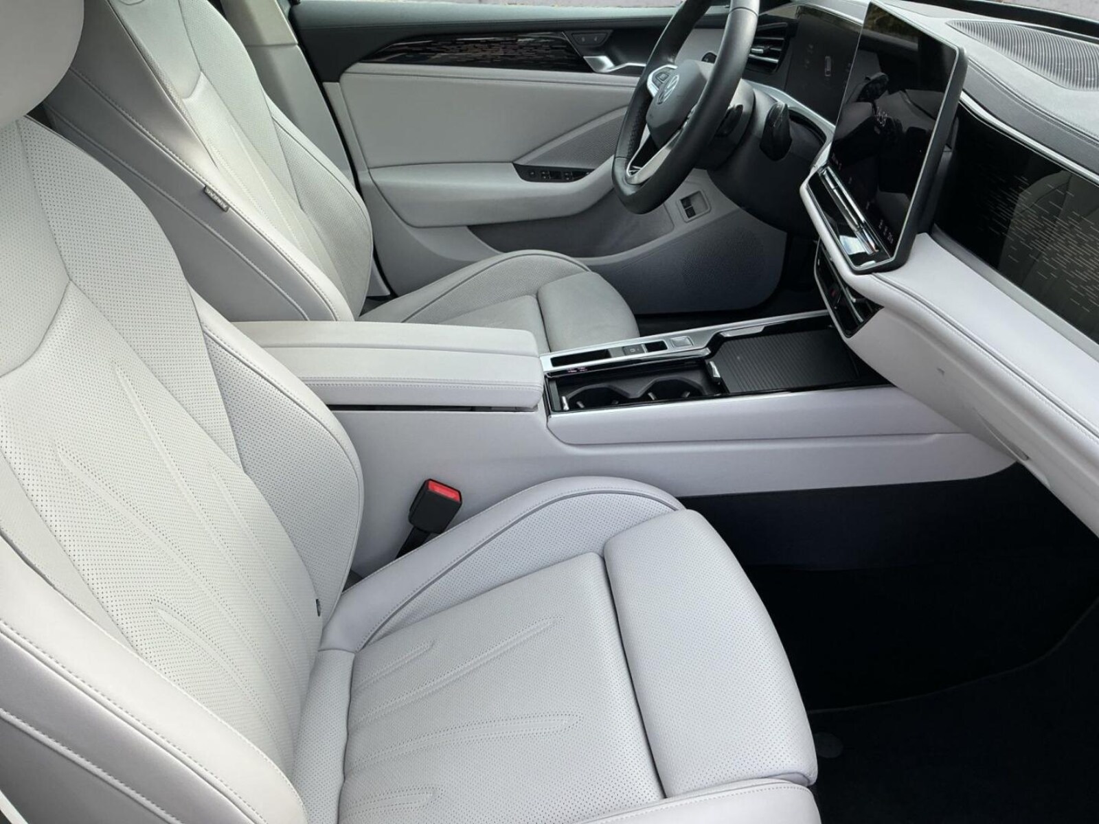 Volkswagen Passat – Bild 12