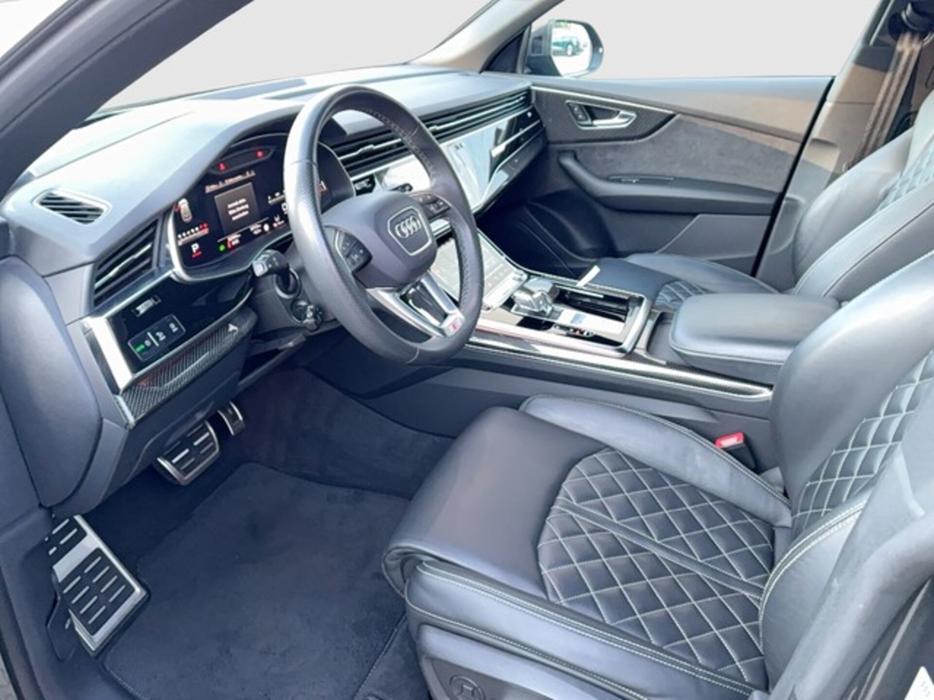 Audi SQ8 SUV