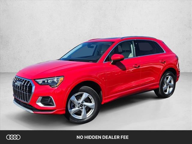 2022 Audi Q3 40 TFSI Premium quattro's photo