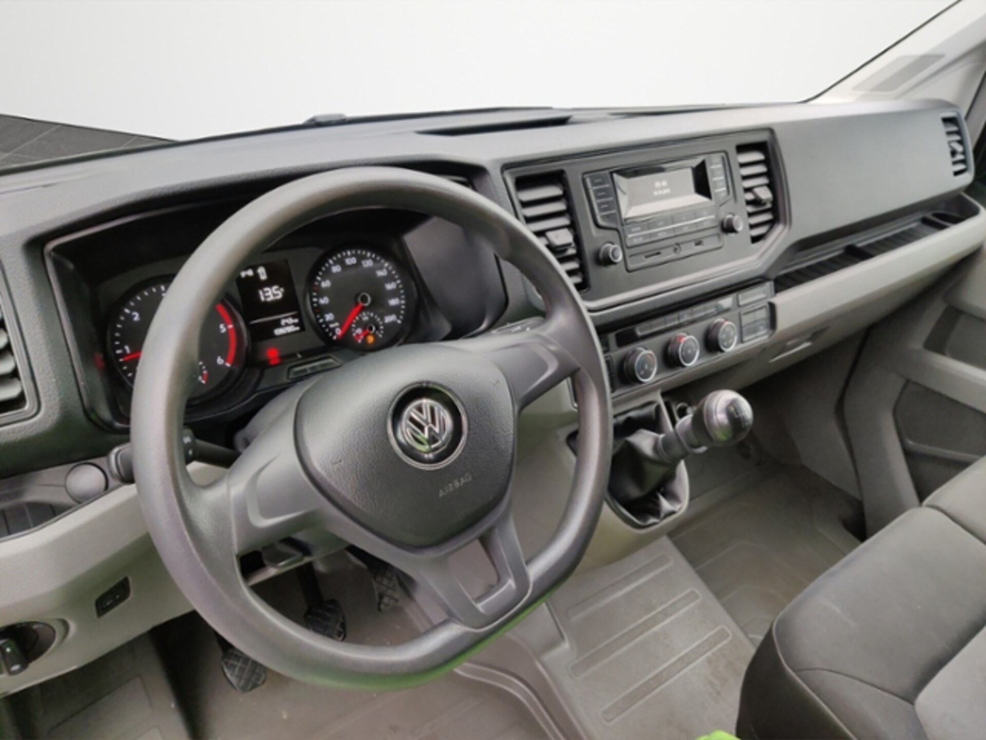 Volkswagen Crafter Kasten mittlerer Radstand
