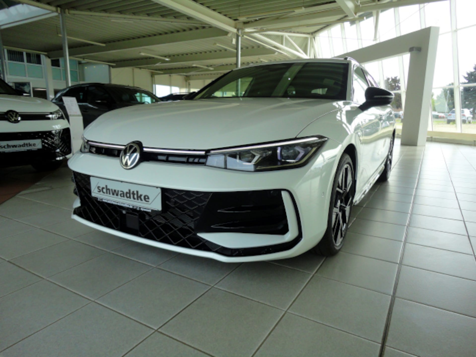 Volkswagen Passat Variant R-Line Edition