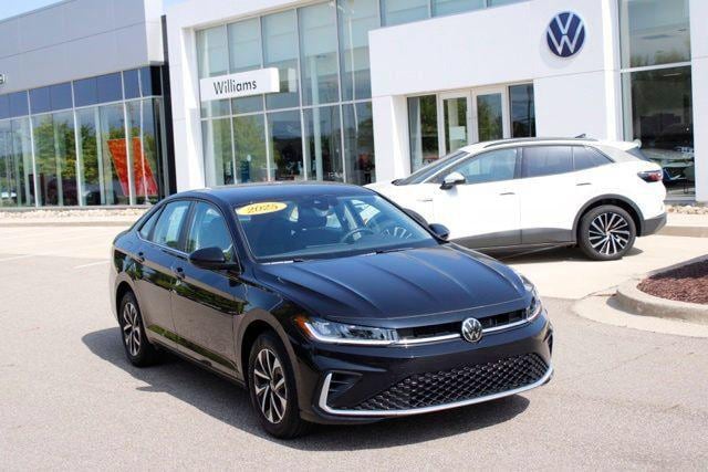 Photo of 2025 Volkswagen Jetta