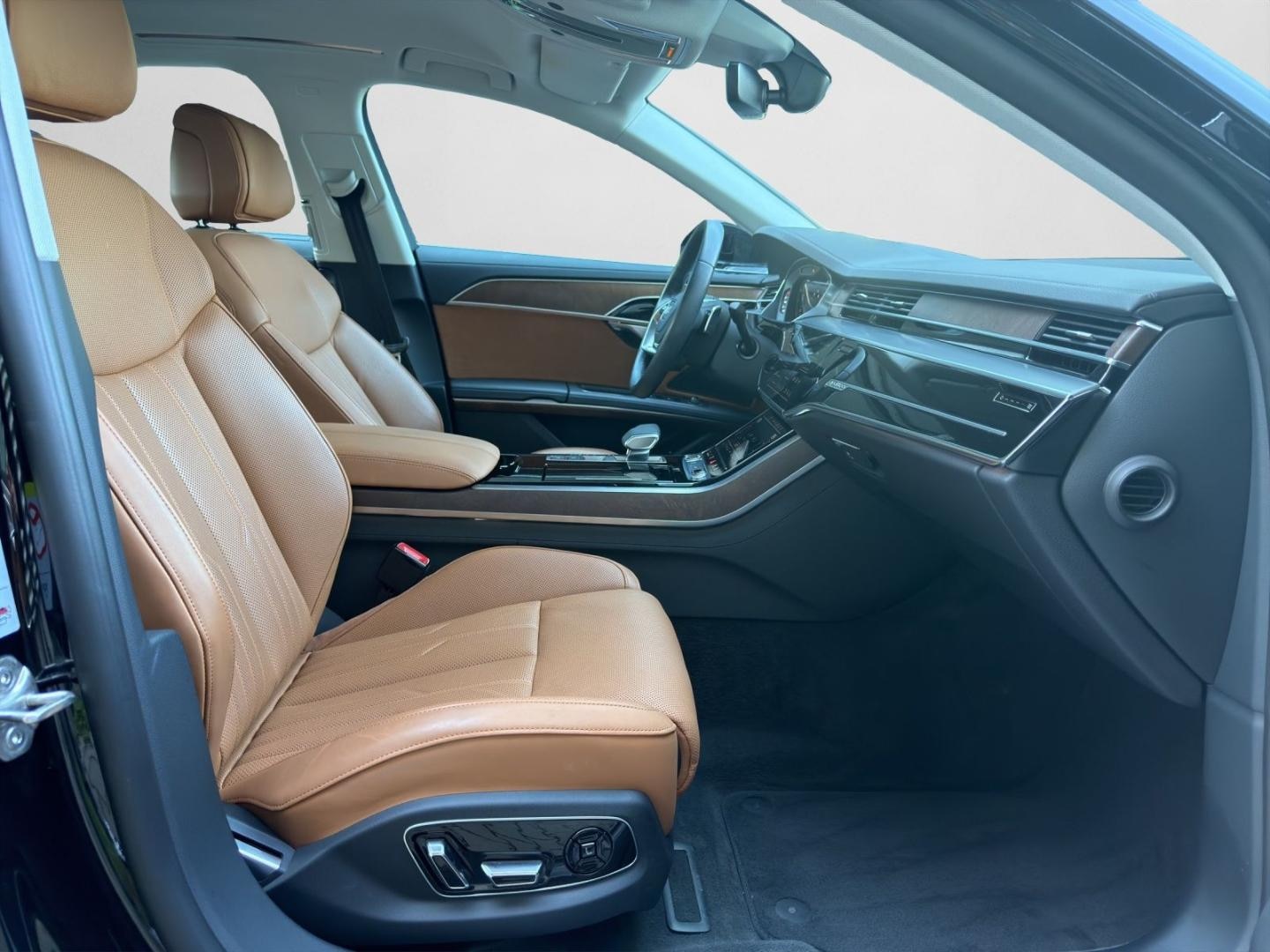 Bild über Audi A8 50 TDI quattro tiptronic - für weitere Informationen kontaktieren Sie den Audi Partner