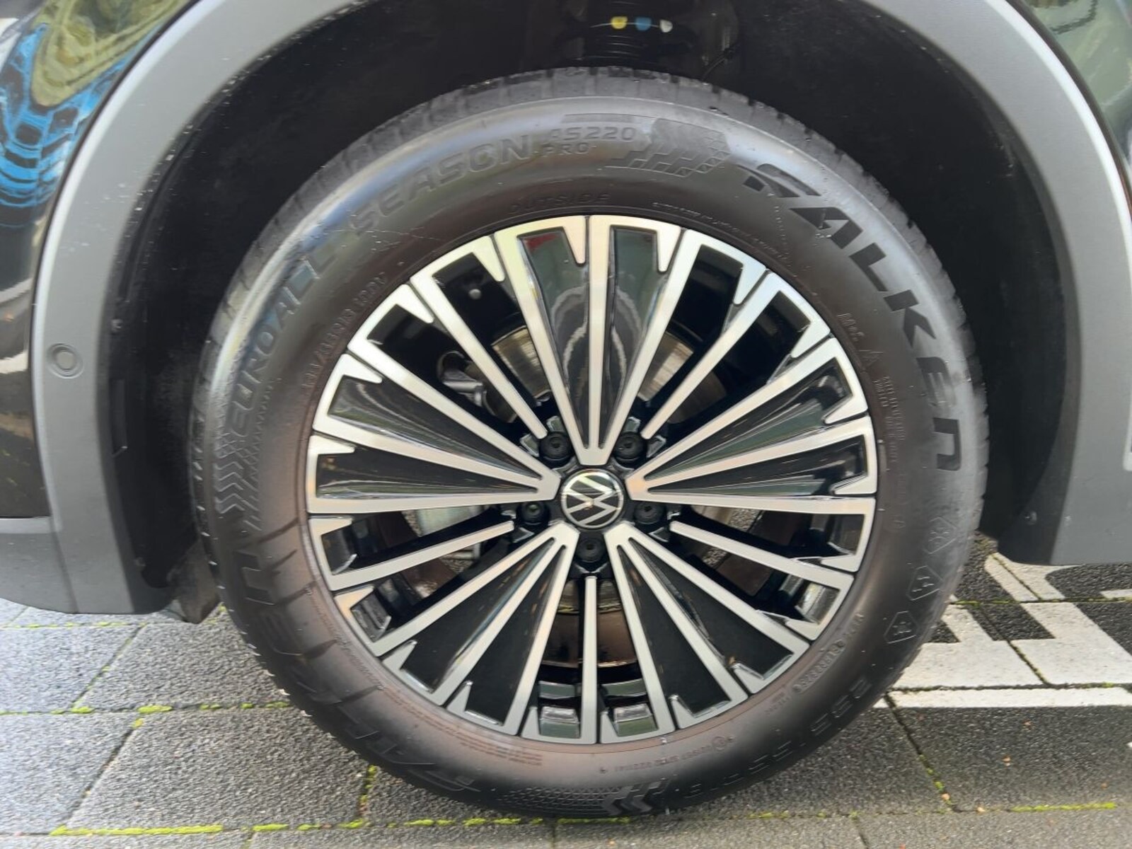 Volkswagen Tiguan – Bild 14
