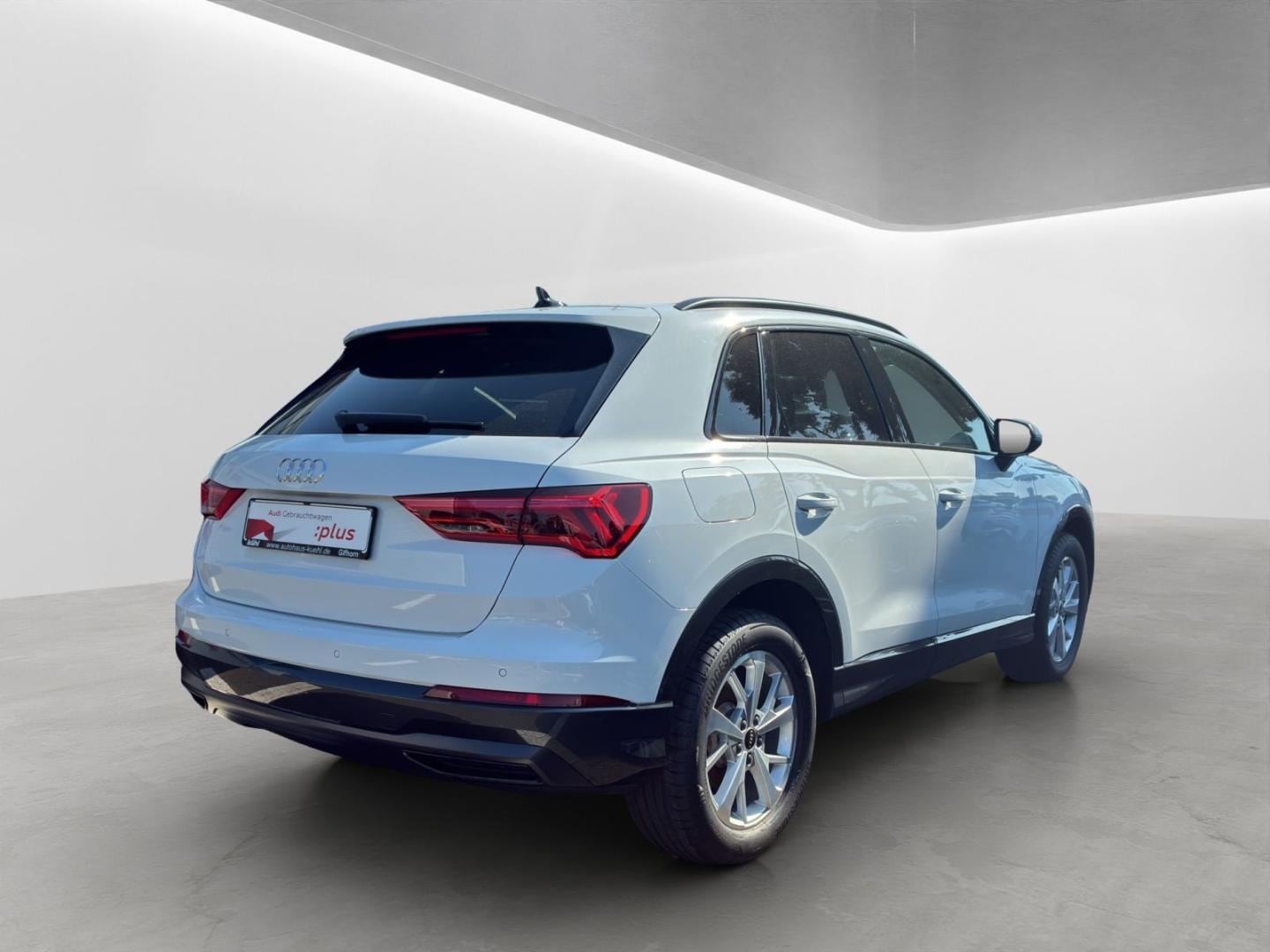Bild über Audi Q3 advanced 35 TFSI S tronic - für weitere Informationen kontaktieren Sie den Audi Partner