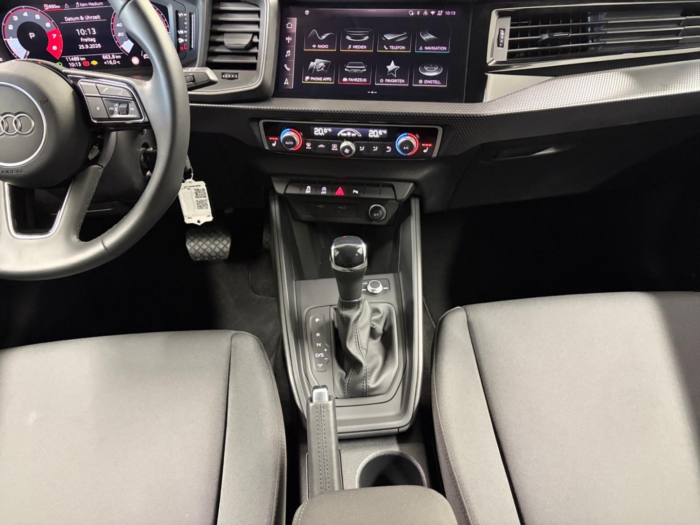 Bild über Audi A1 Sportback advanced 30 TFSI S tronic - für weitere Informationen kontaktieren Sie den Audi Partner