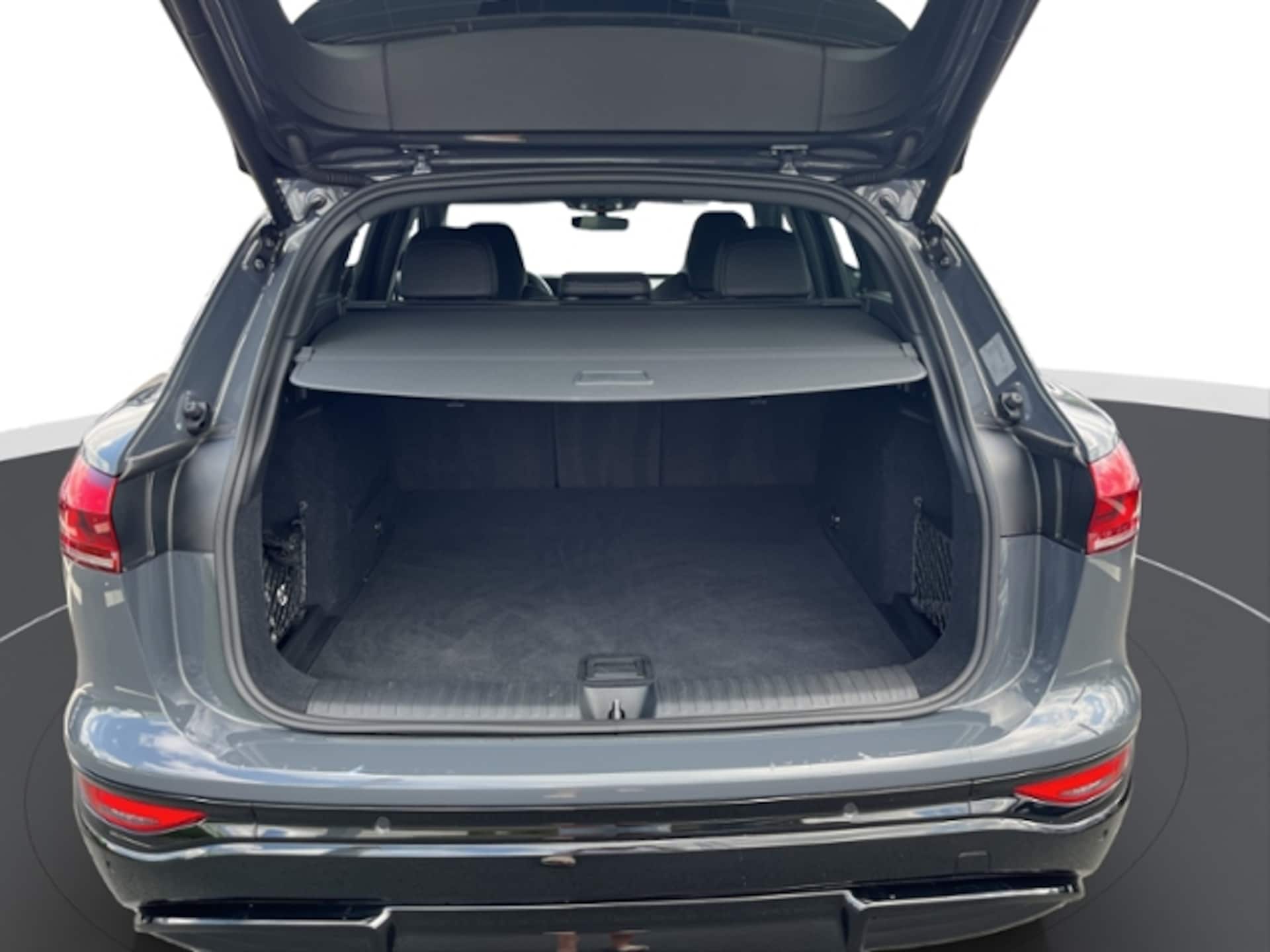 Audi Q6 SUV e-tron