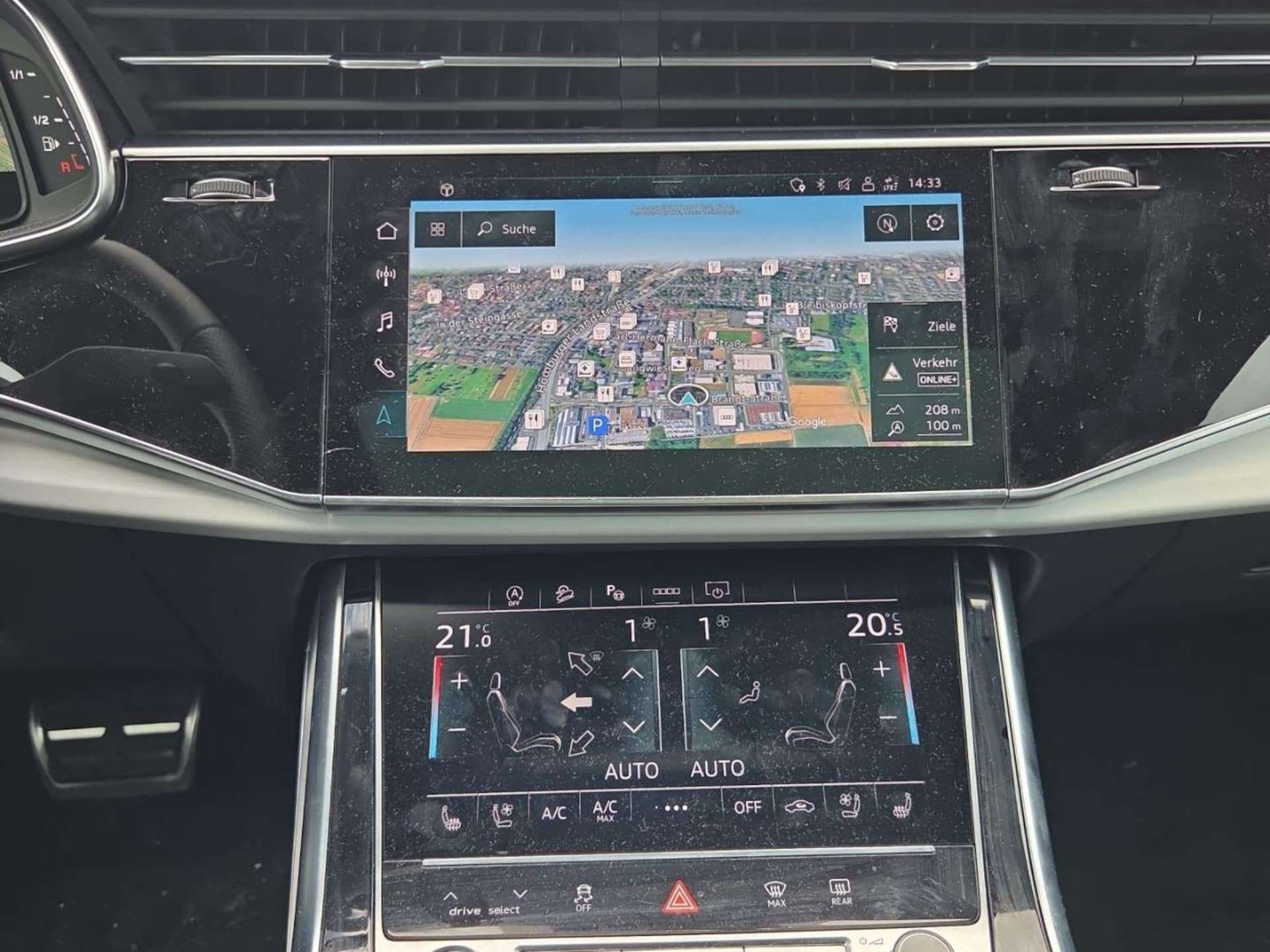 Audi Q8 SUV