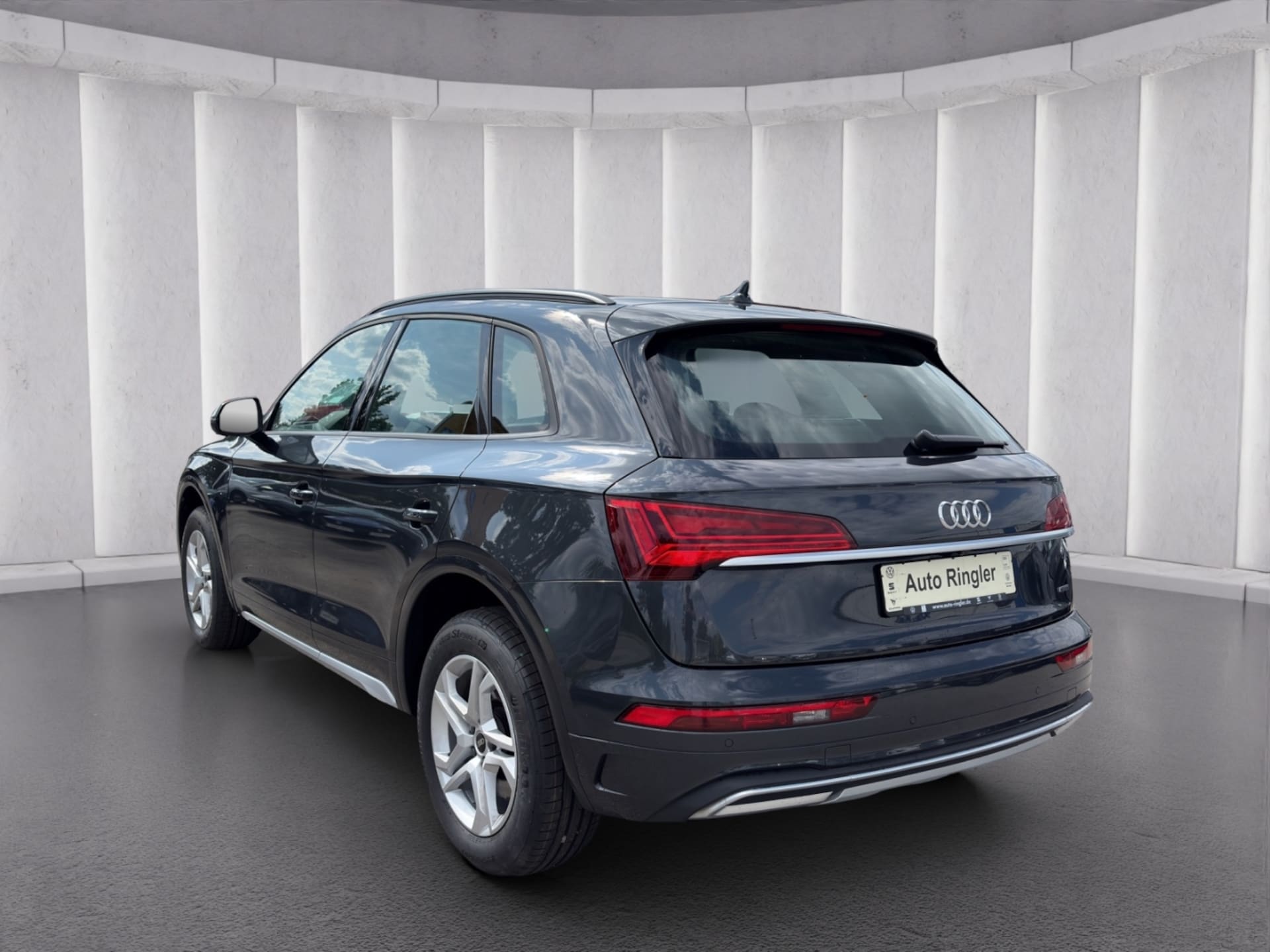 Audi Q5 SUV Advanced