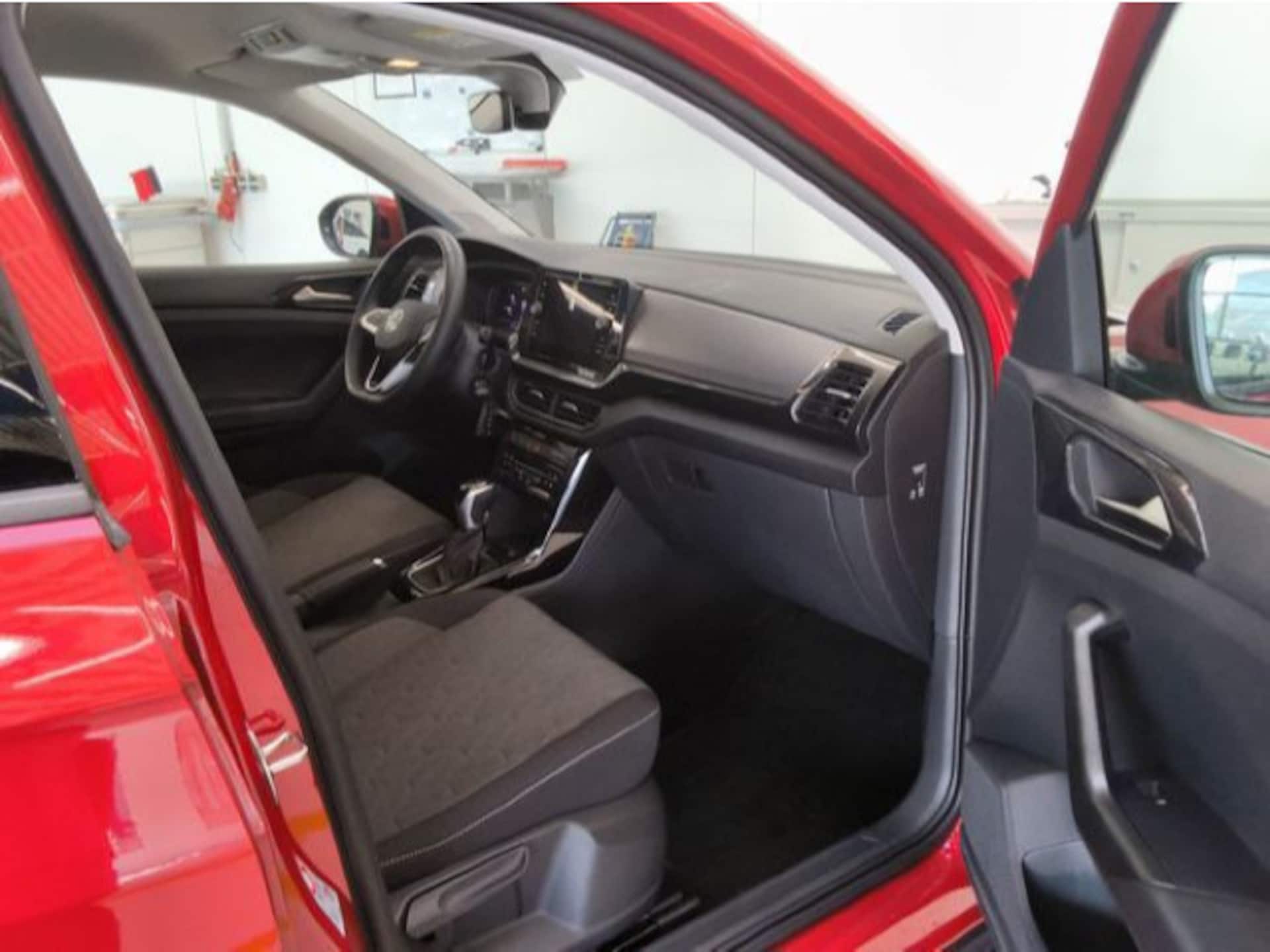 Volkswagen T-Cross Life