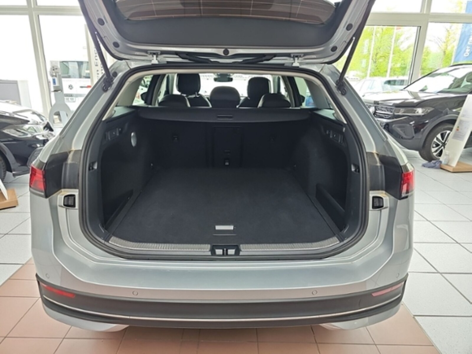 Volkswagen Passat – Bild 15
