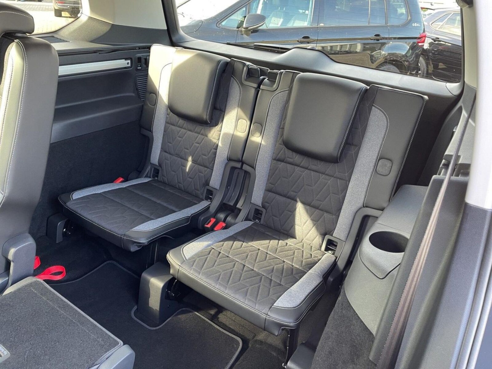Volkswagen Touran – Bild 24