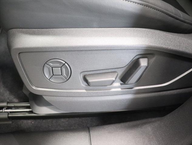 2025 Audi Q5 Premium - Photo 14