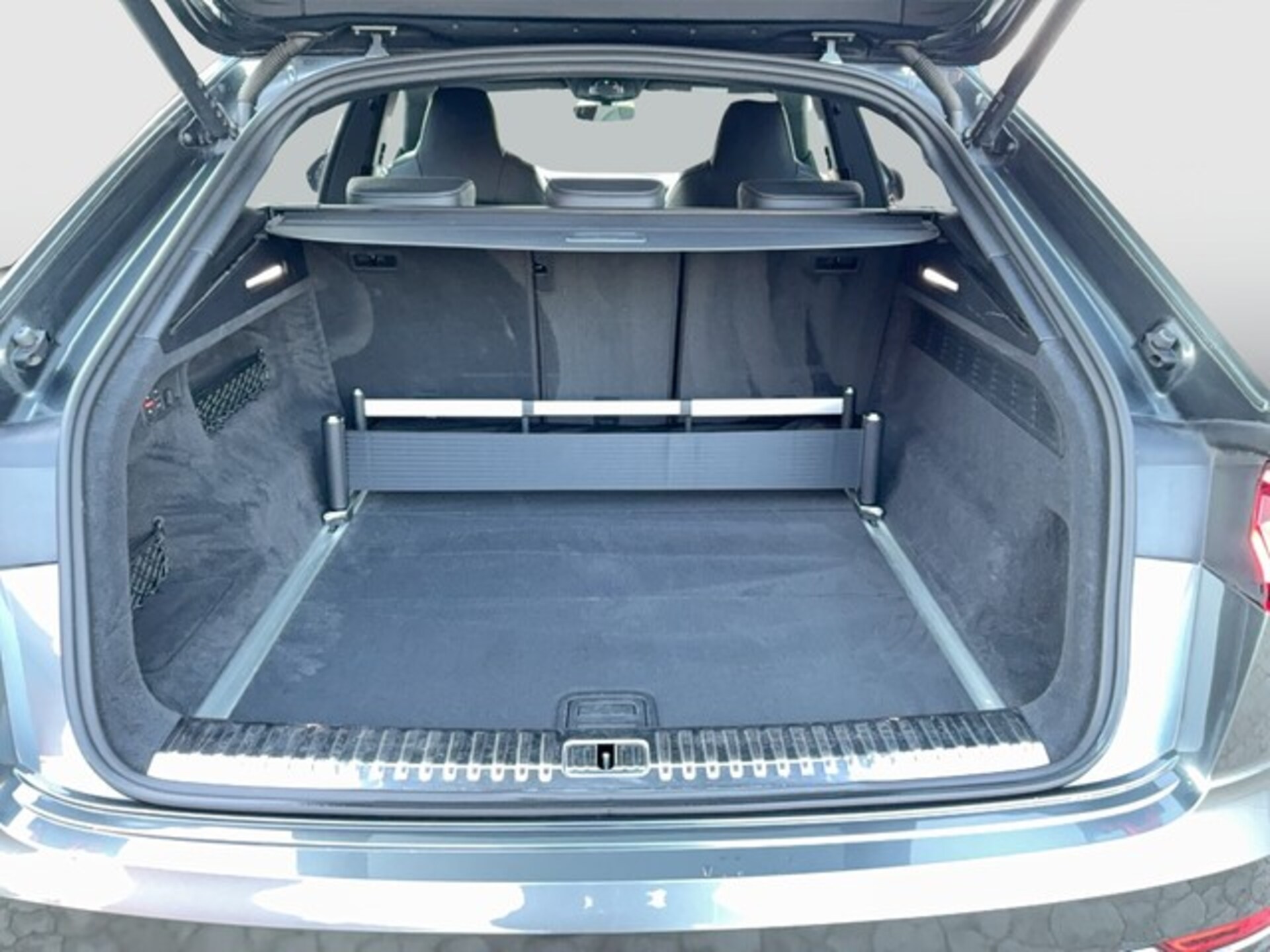 Audi SQ8 SUV