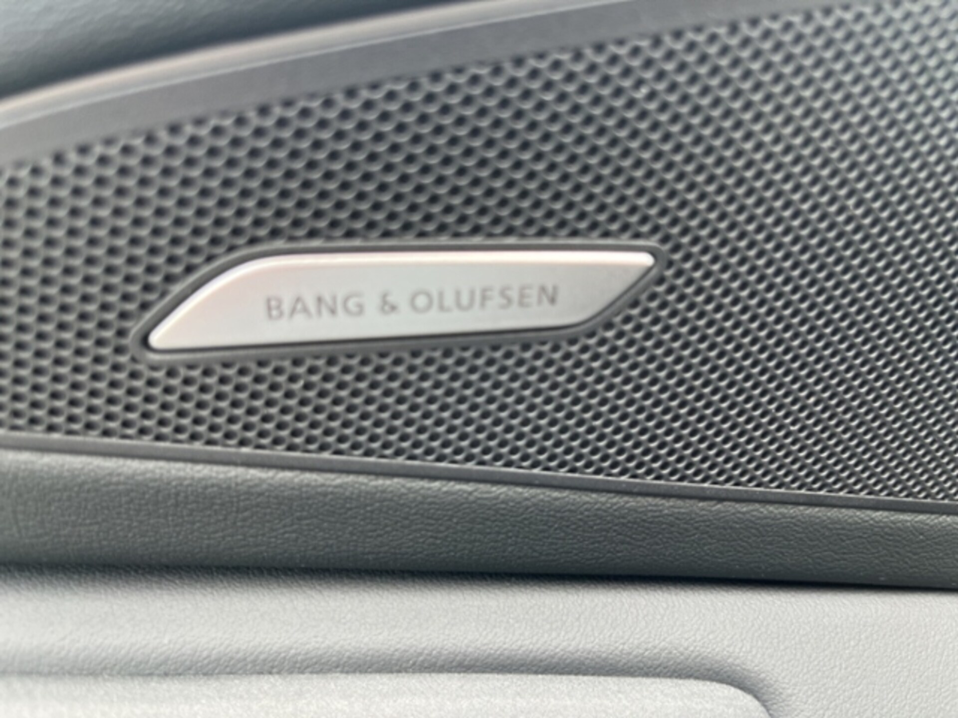 Audi Q6 SUV e-tron