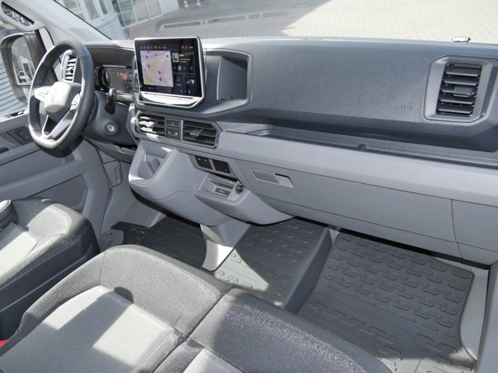 Volkswagen Crafter Kasten langer Radstand