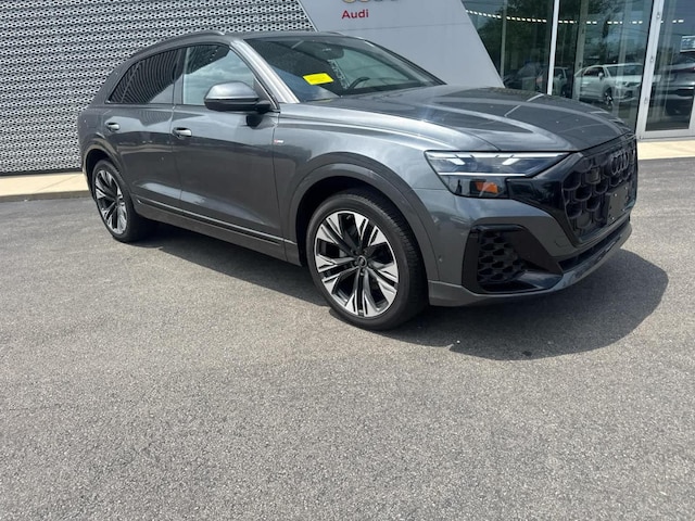 2025 Audi Q8