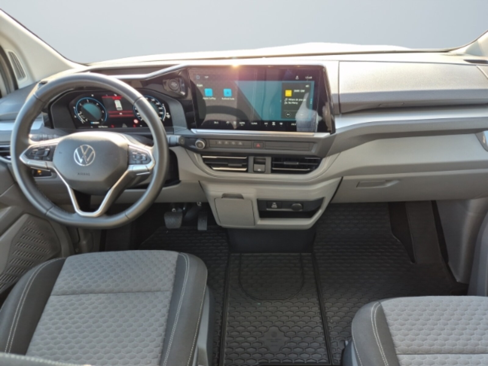 Volkswagen Caravelle langer Radstand – Bild 10