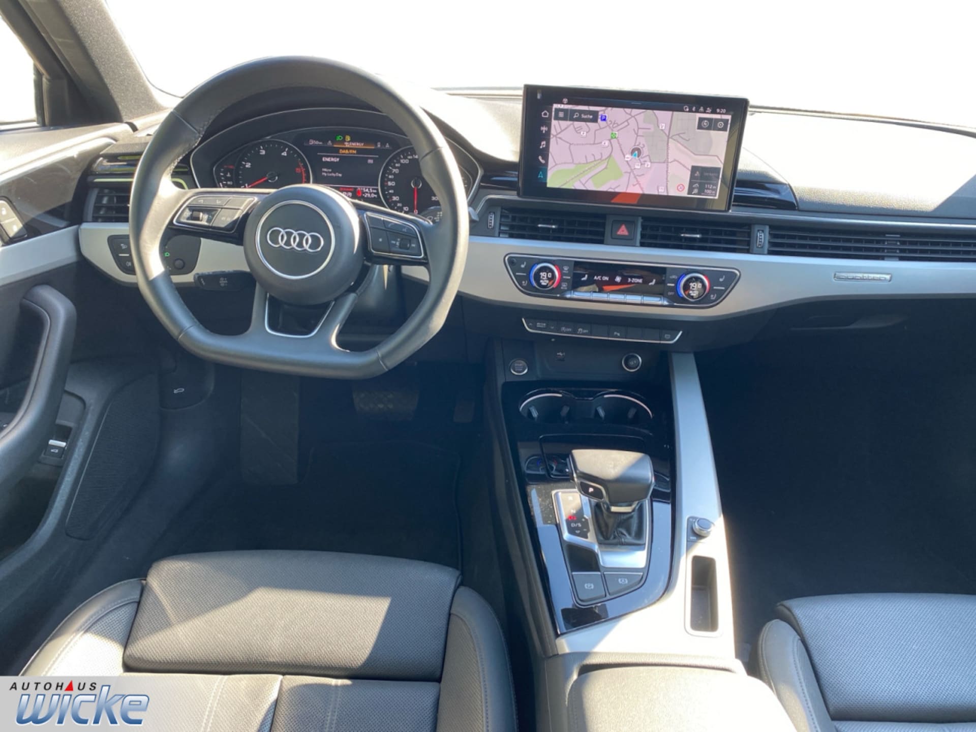Audi A4 Limousine
