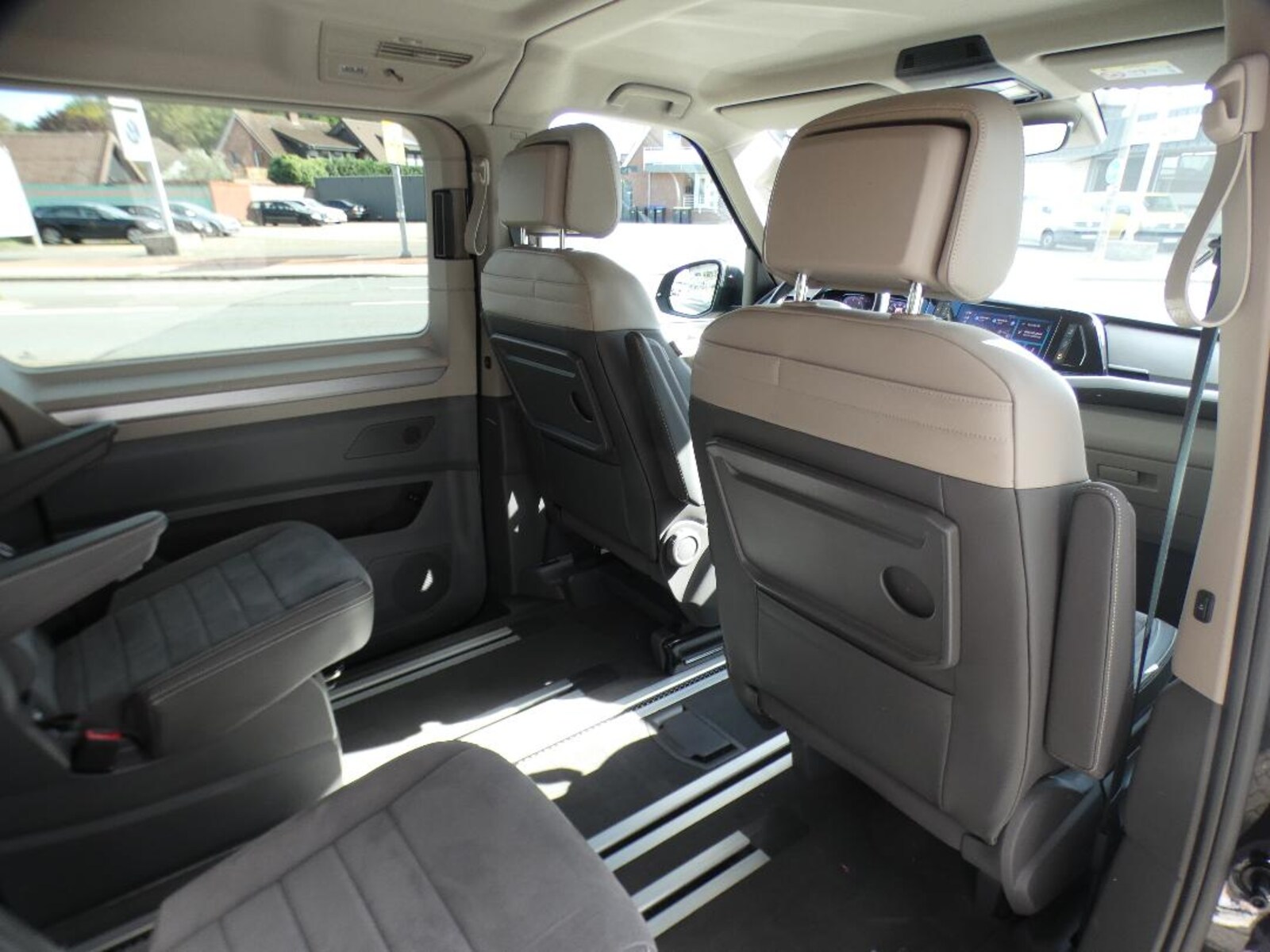 Volkswagen Multivan Langversion – Bild 5