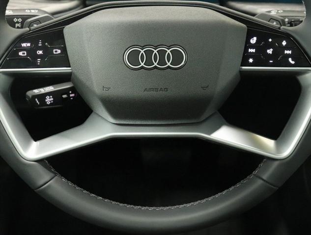 2025 Audi Q5 Premium - Photo 17