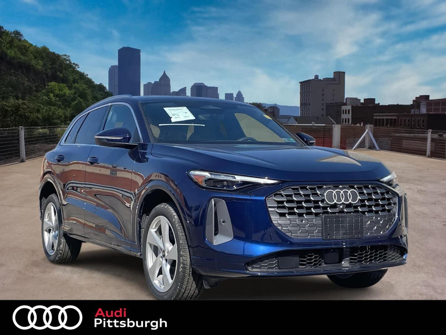 2025 Audi Q5 40 Premium Plus's photo