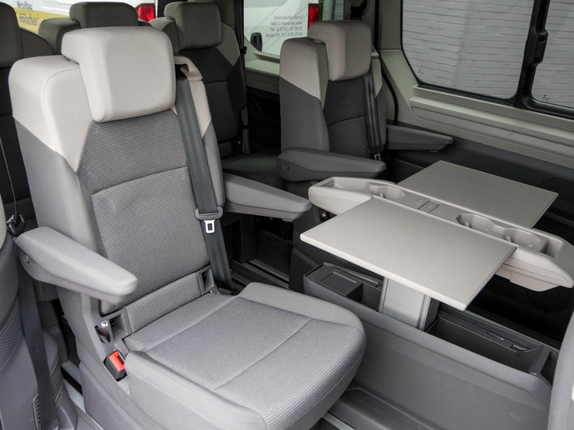 Volkswagen Multivan Basis-Modell