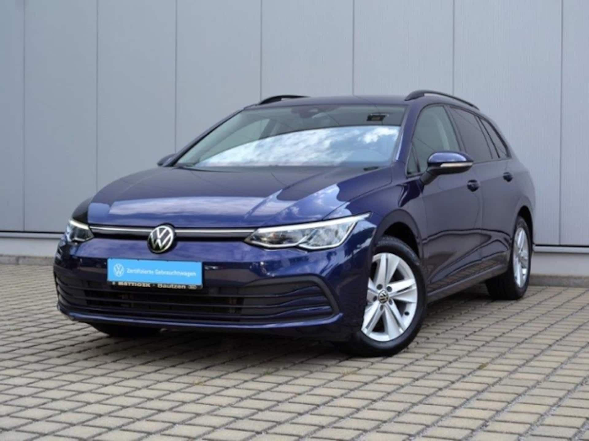 Volkswagen Golf Variant Life
