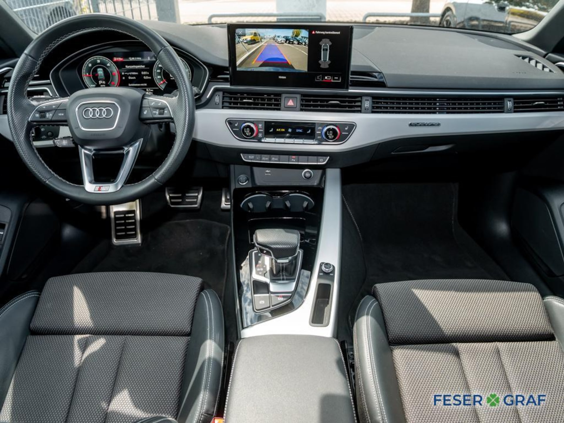 Audi A4 Avant S line