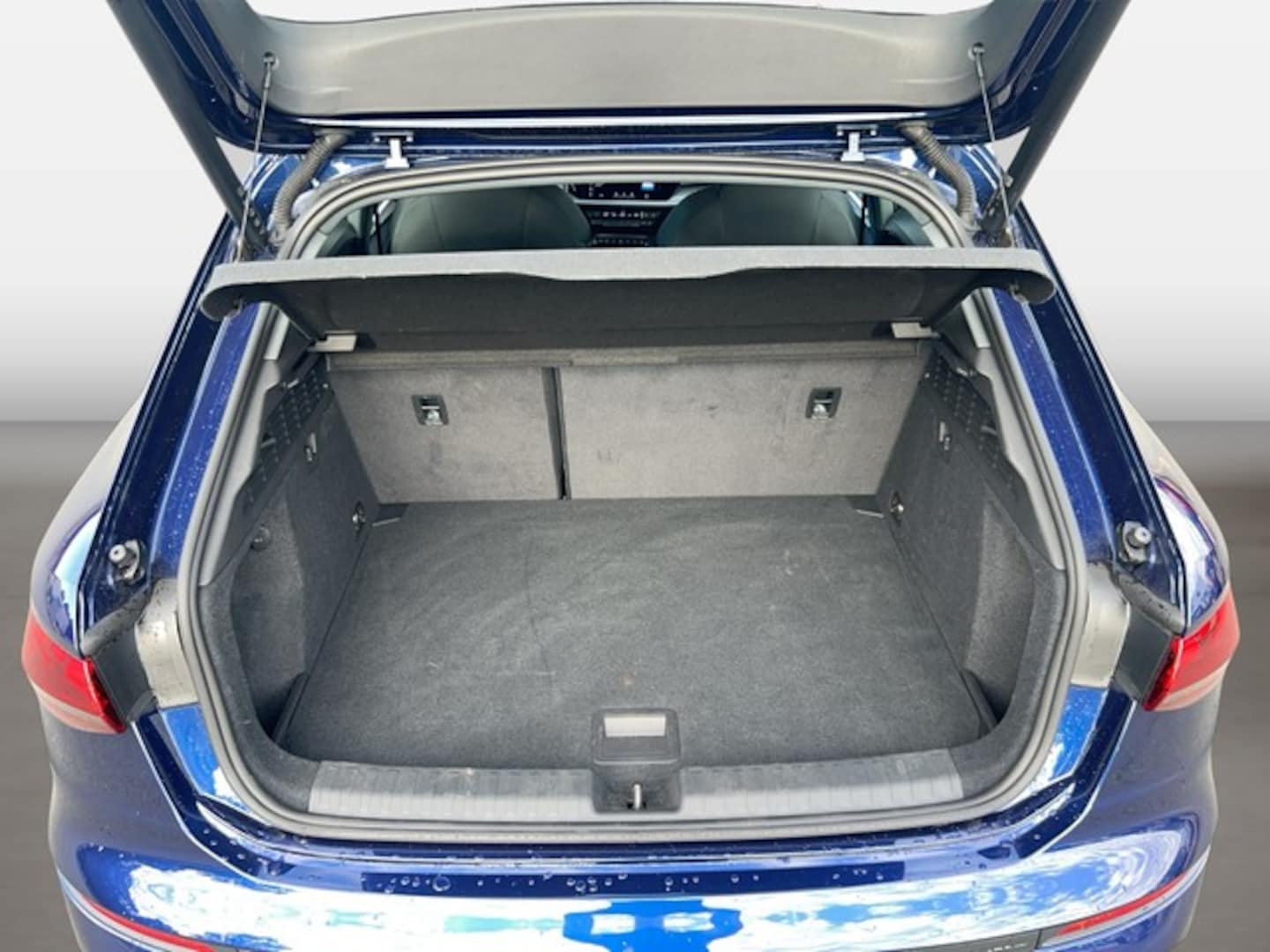 Bild über Audi A3 Sportback advanced 35 TFSI S tronic - für weitere Informationen kontaktieren Sie den Audi Partner
